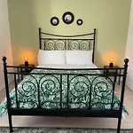 No2 At Rosebank Apartmán Moville